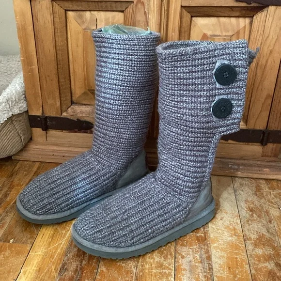 Sweater Knitt Classic Cardy Ugg S/N 5649 Grey - Picture 3 of 12